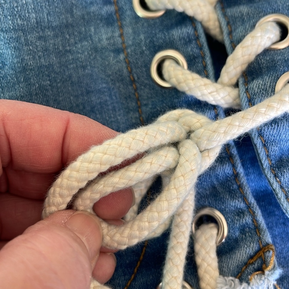 Azalea Wang Lace Up Cropped Denim Jacket Button Front Festival Boho Size S - Picture 10 of 11